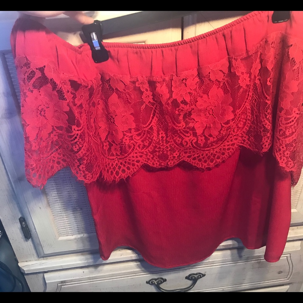 NEW Socialite Off Shoulder Red XL Blouse